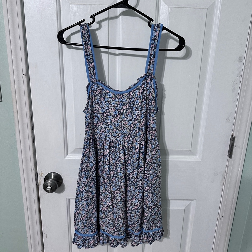 AE Floral tie back dress